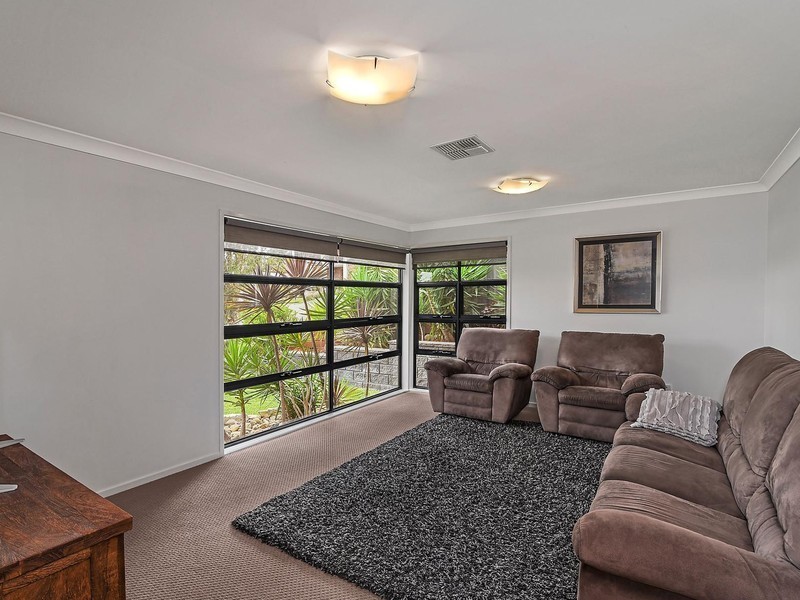 4 Stable Place, Elermore Vale NSW 2287