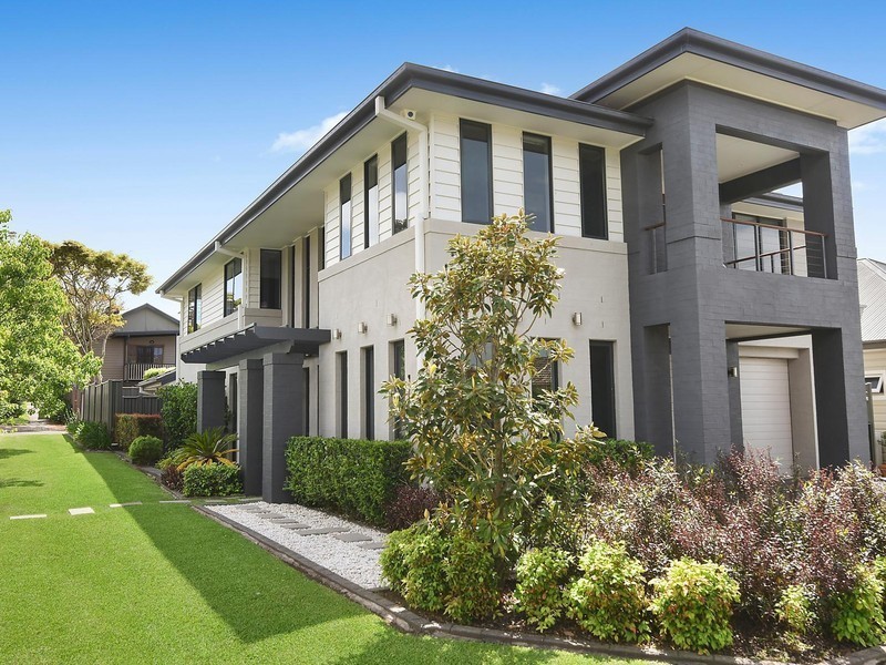 2 Freyberg Street, New Lambton NSW 2305