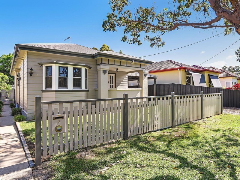 7 Watson Street, New Lambton NSW 2305