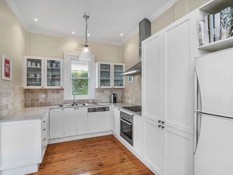 4 Hitchcock Avenue, New Lambton NSW 2305