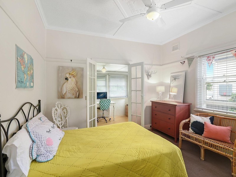 4 Hitchcock Avenue, New Lambton NSW 2305