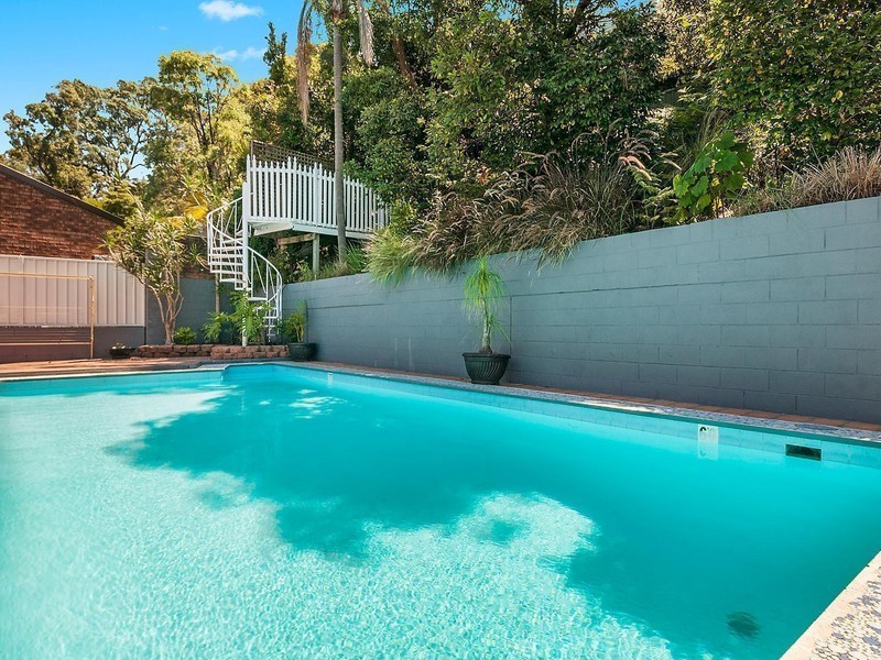 24 Elvidge Crescent, Kotara South NSW 2289