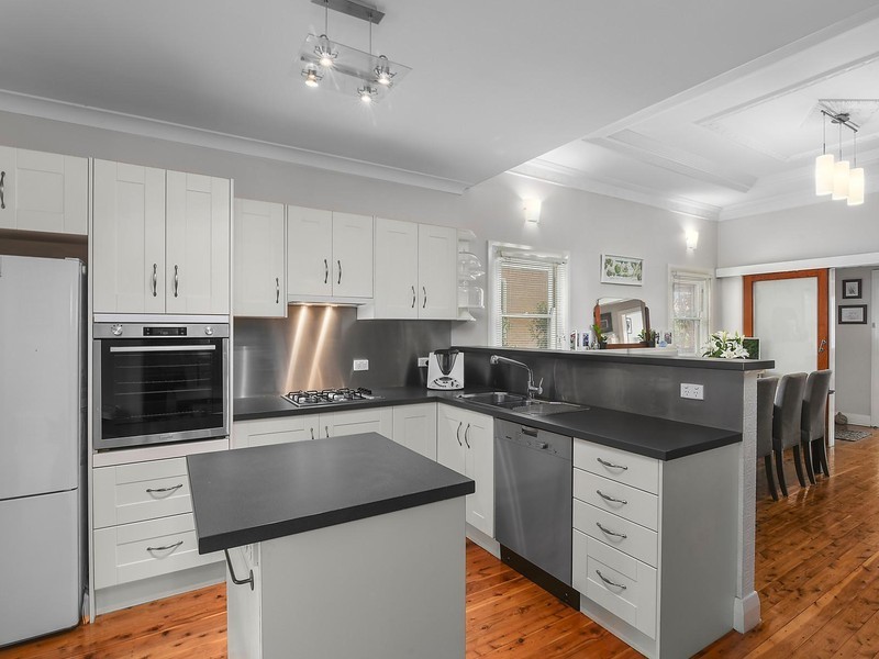 36 Texas Street, Mayfield NSW 2304