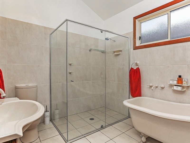 31 Cain Street, Redhead NSW 2290