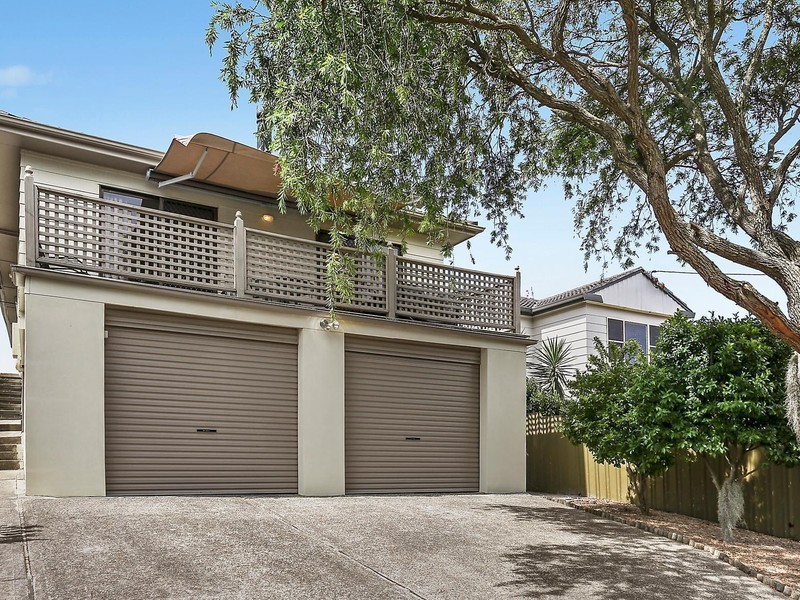 31 Cain Street, Redhead NSW 2290