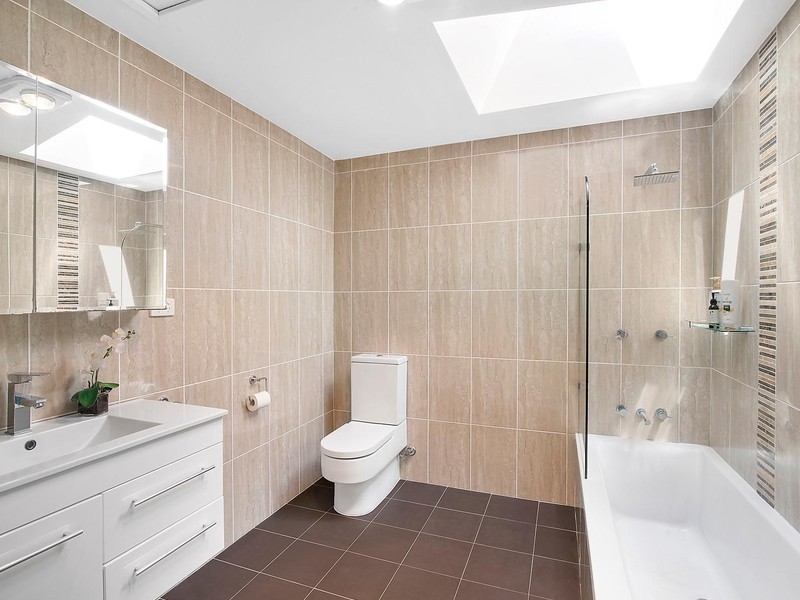 2 Myamblah Crescent, Merewether NSW 2291