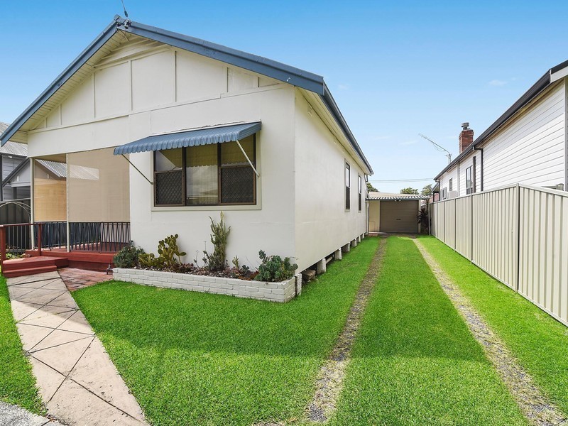 12 Errington Avenue, New Lambton NSW 2305