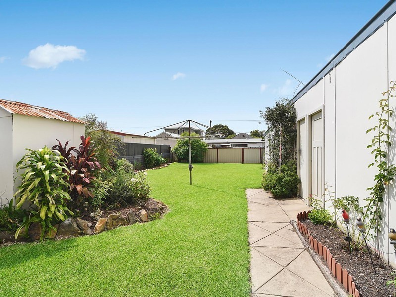 12 Errington Avenue, New Lambton NSW 2305
