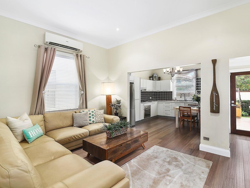 138 Lindsay Street, Hamilton NSW 2303