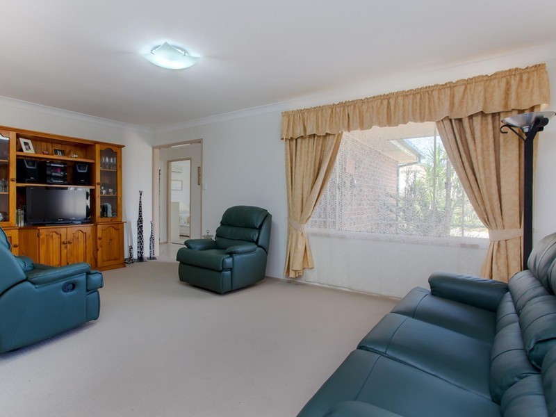 14 Bakeri Circuit, Warabrook NSW 2304