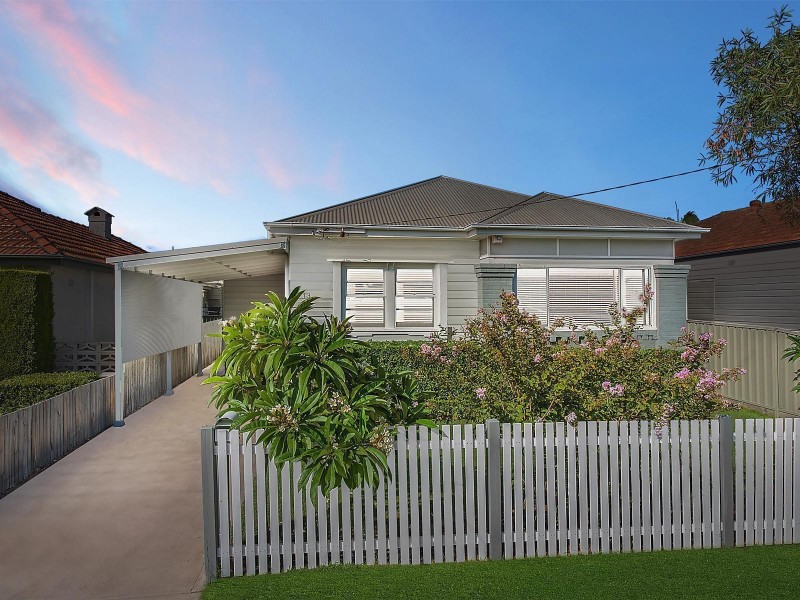 13 Eighth Street, Adamstown NSW 2289