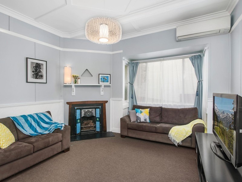 35 Henry Street, Merewether NSW 2291