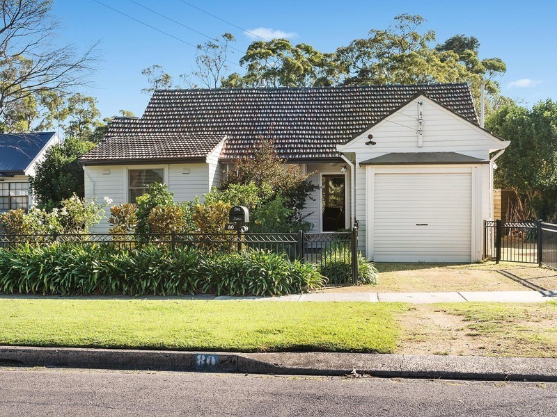 80 Rae Crescent, Kotara NSW 2289