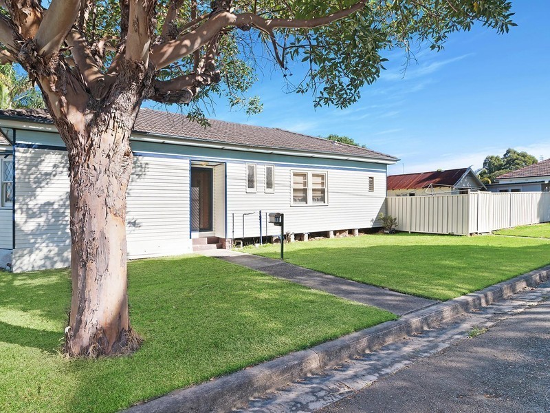 19 Birdwood Street, New Lambton NSW 2305