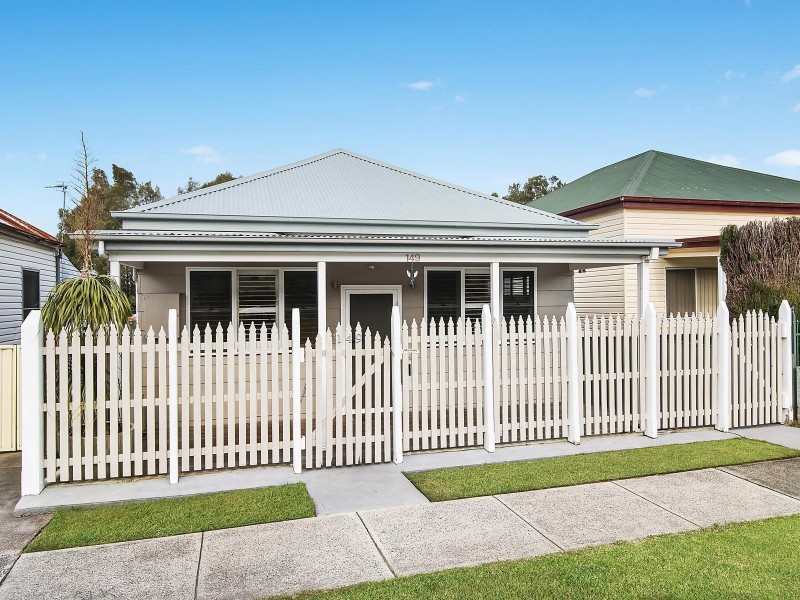 149 Gosford Road, Adamstown NSW 2289