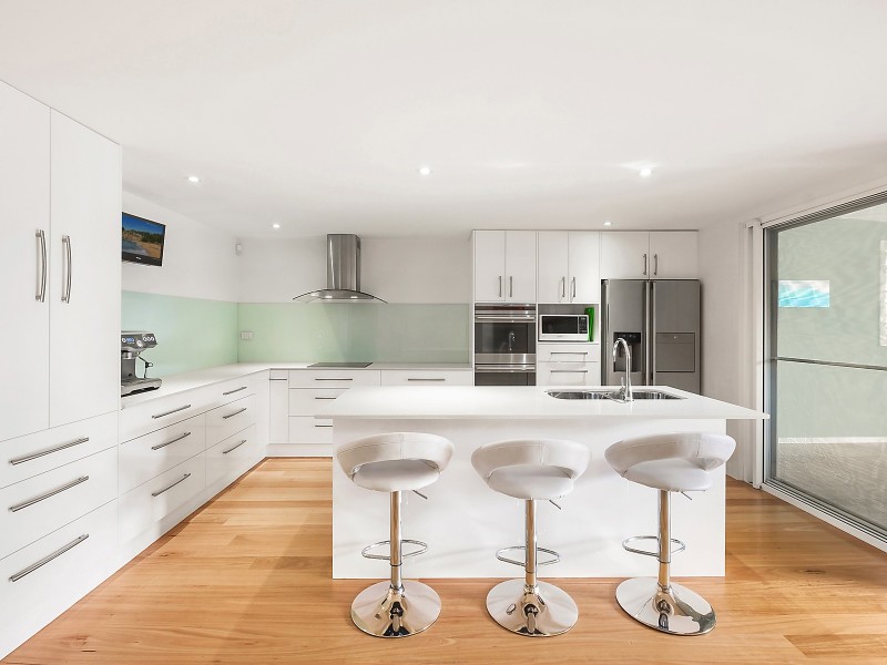 10 McCormack Street, The Hill NSW 2300