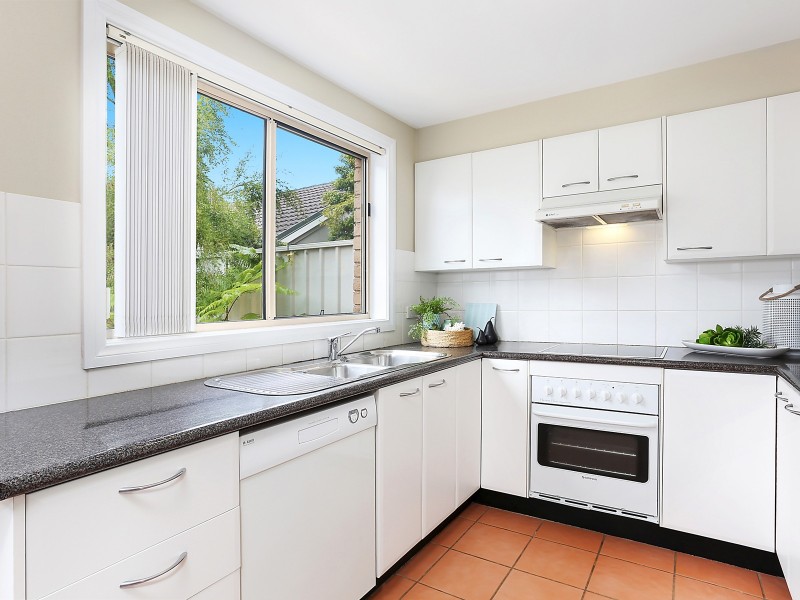 2/54 Winsor Street, Merewether NSW 2291