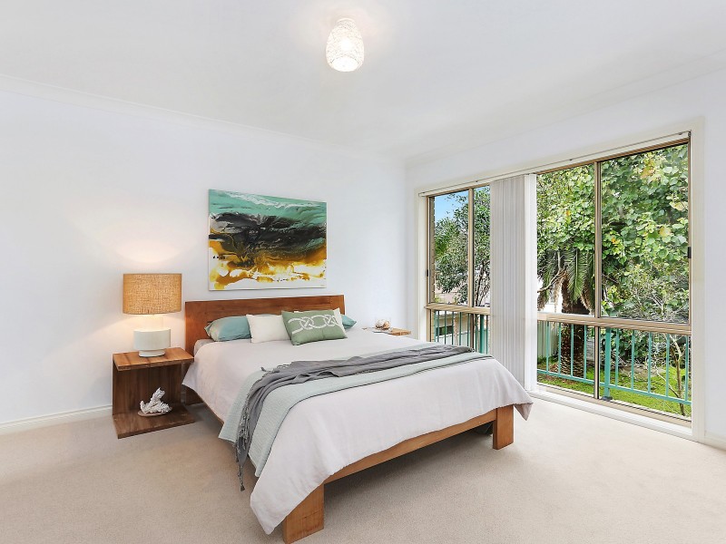 2/54 Winsor Street, Merewether NSW 2291