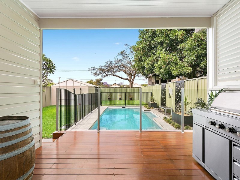 9 Park Street, Hamilton South NSW 2303