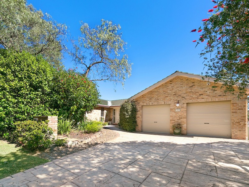 104 Dangerfield Drive, Elermore Vale NSW 2287