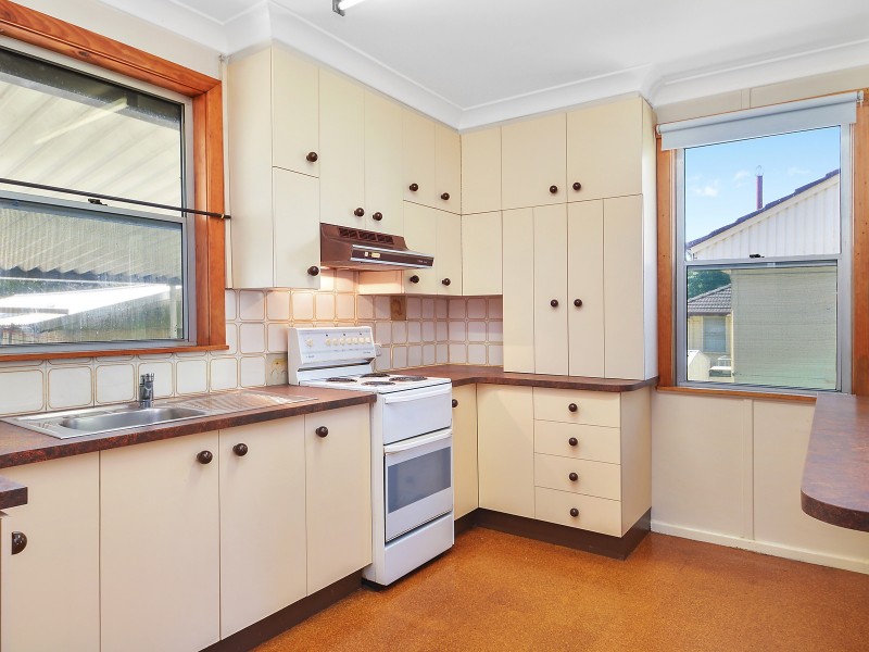 7 Landa Parade, Waratah West NSW 2298