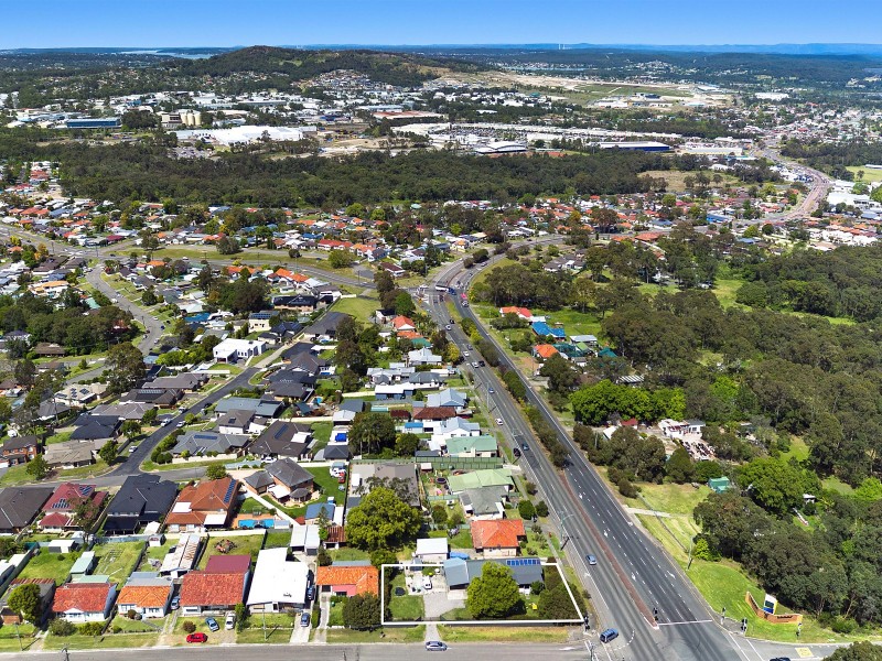 239 Lake Road, Glendale NSW 2285