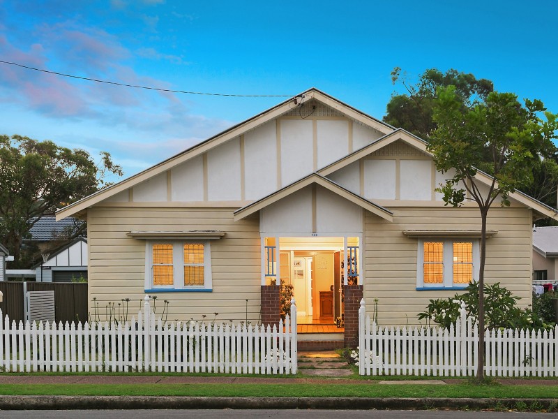 106 Mitchell Street, Merewether NSW 2291