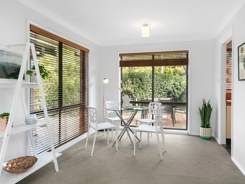 4 Tanunda Close, Eleebana NSW 2282