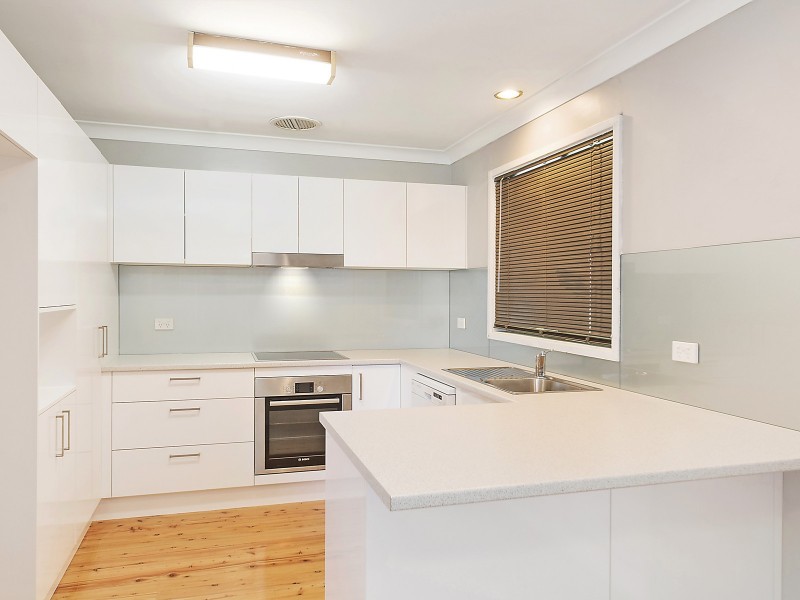 1 Wilsons Road, Mount Hutton NSW 2290