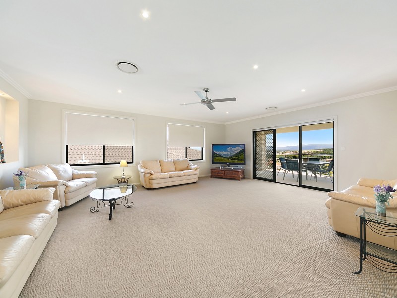 8 Julindur Road, Cameron Park NSW 2285