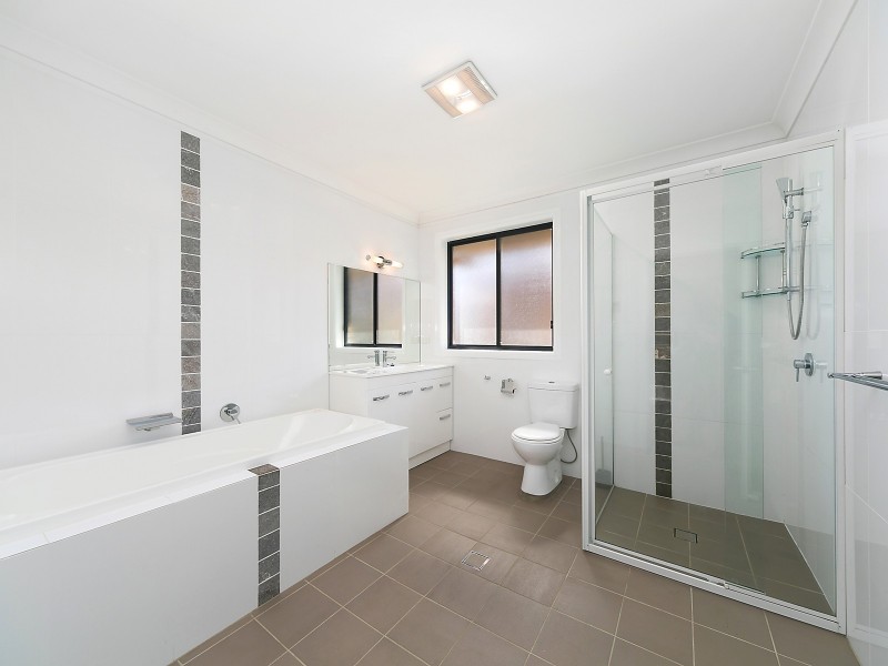 8 Julindur Road, Cameron Park NSW 2285