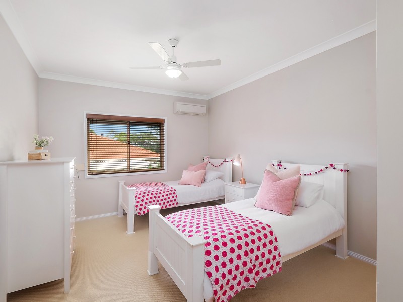 35 Halyard Way, Belmont NSW 2280