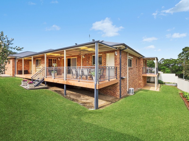 35 Halyard Way, Belmont NSW 2280