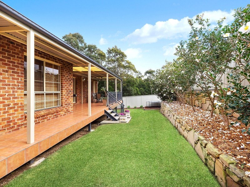 35 Halyard Way, Belmont NSW 2280