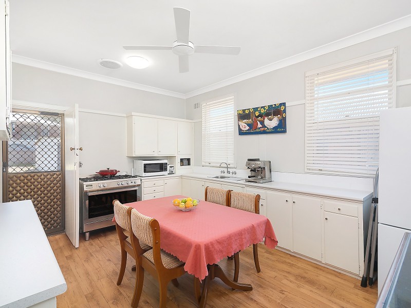 12 Charlton Street, Lambton NSW 2299