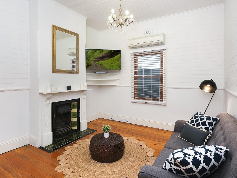 43 Belmore Street, Adamstown NSW 2289