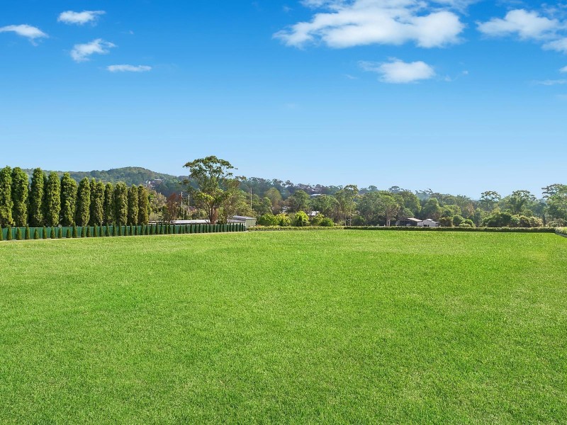 27 Burton Road, Eleebana NSW 2282