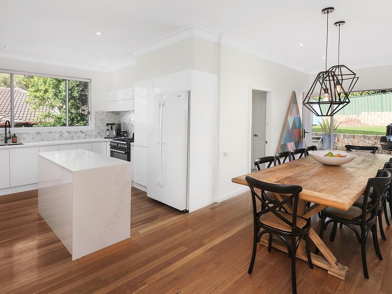 11 Cedar Crescent, Merewether Heights NSW 2291