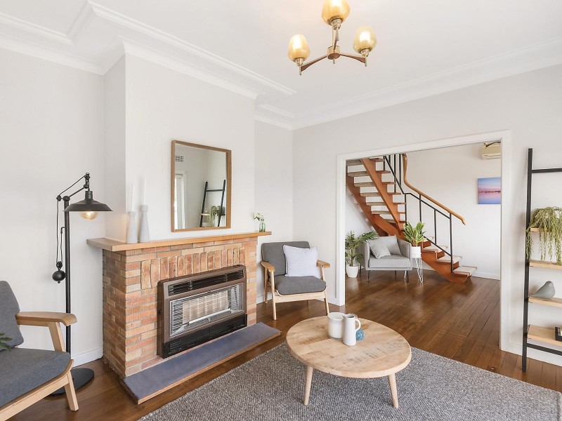 21 Boundary Street, Kotara South NSW 2289