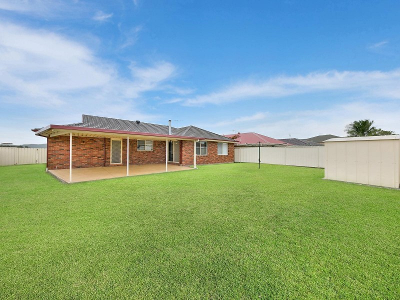 31 Faulkland Crescent, Maryland NSW 2287