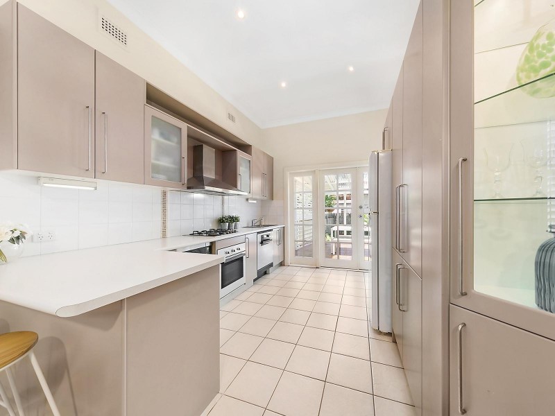 225 Denison Street, Broadmeadow NSW 2292