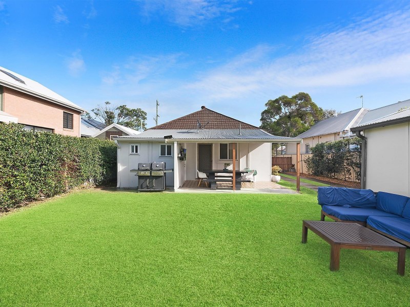 12 Chatham Road, Georgetown NSW 2298