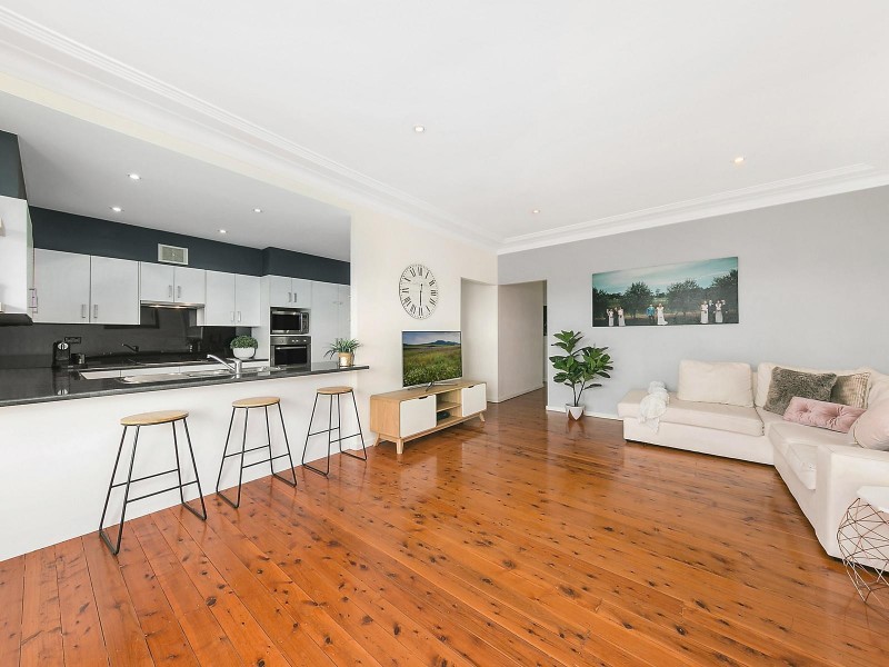 4 Brisbane Water Road, Adamstown NSW 2289