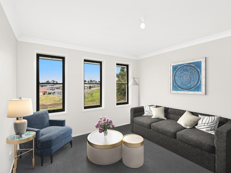 11 Ruby Road, Rutherford NSW 2320