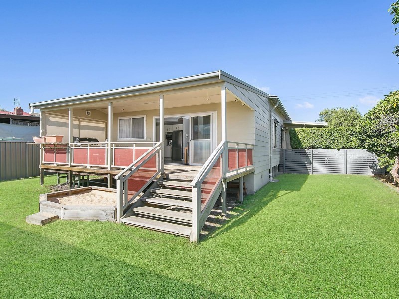 28 Ulick Street, Merewether NSW 2291