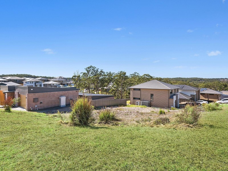 2 Pegasus Road, Cameron Park NSW 2285