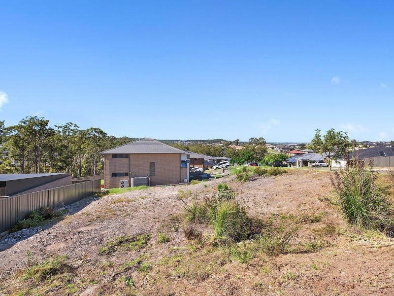 2 Pegasus Road, Cameron Park NSW 2285