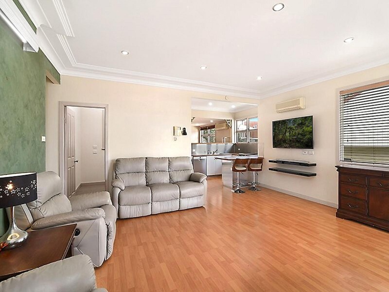 2 Roberts Street, Whitebridge NSW 2290