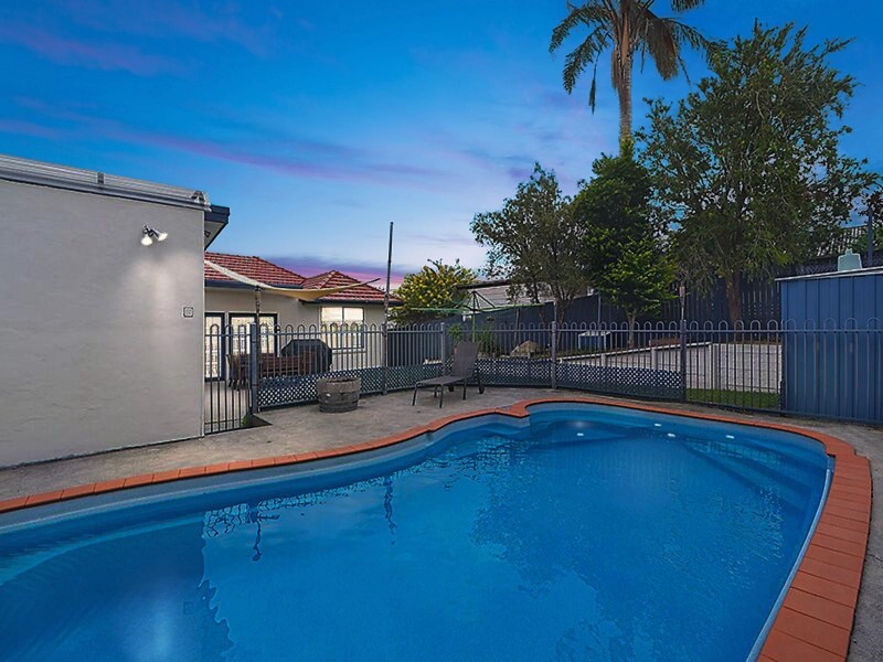2 Roberts Street, Whitebridge NSW 2290