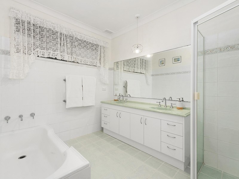58 Sun Hill Drive, Merewether Heights NSW 2291